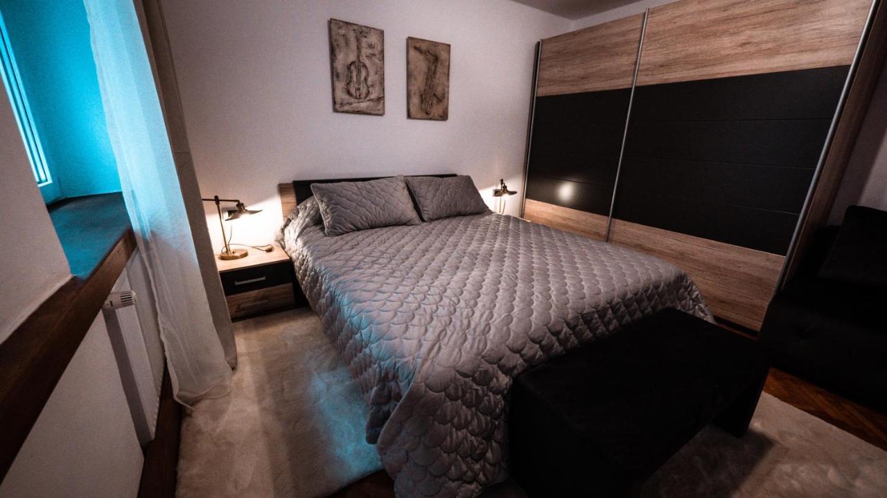 La Garcon Apartment บราชอฟ ภายนอก รูปภาพ
