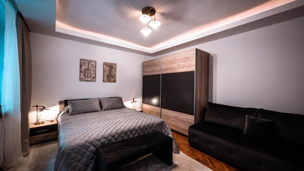 La Garcon Apartment บราชอฟ ภายนอก รูปภาพ