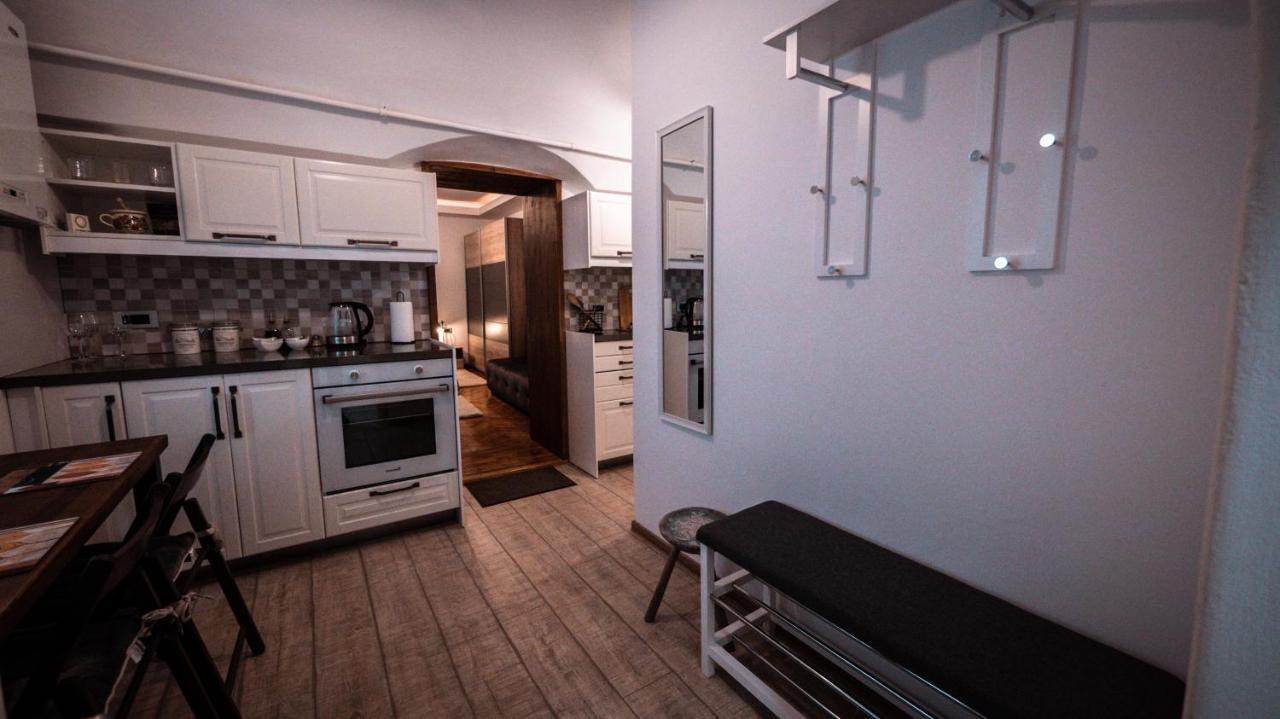 La Garcon Apartment บราชอฟ ภายนอก รูปภาพ